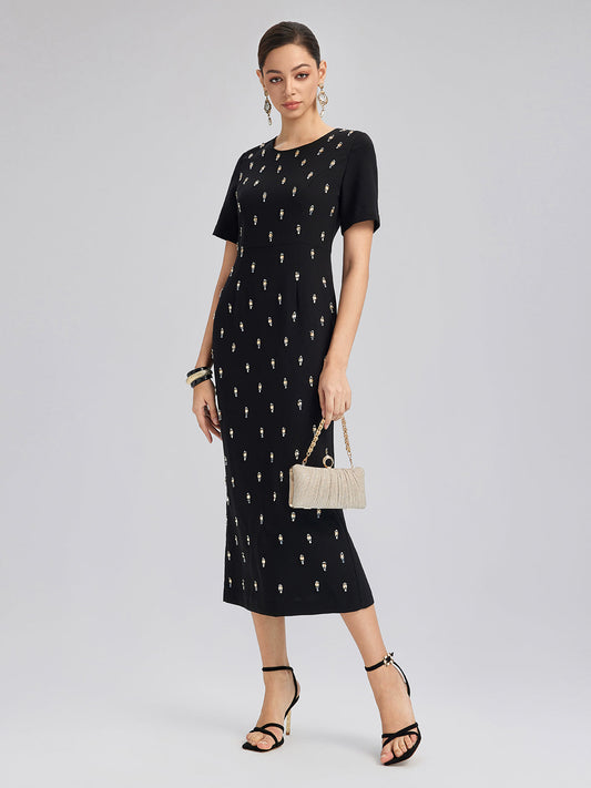 El İşlemeli Bisiklet Yaka Elbise